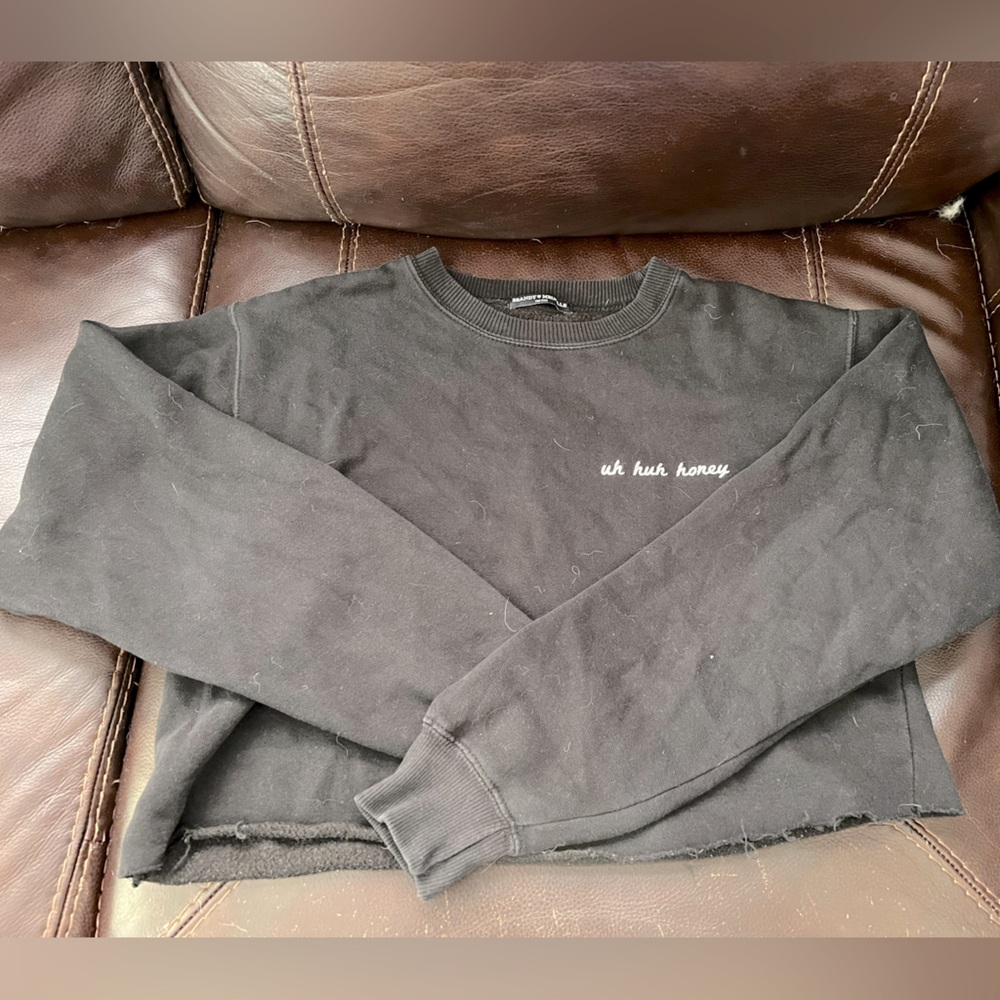Brandy Melville cropped sweatshirt